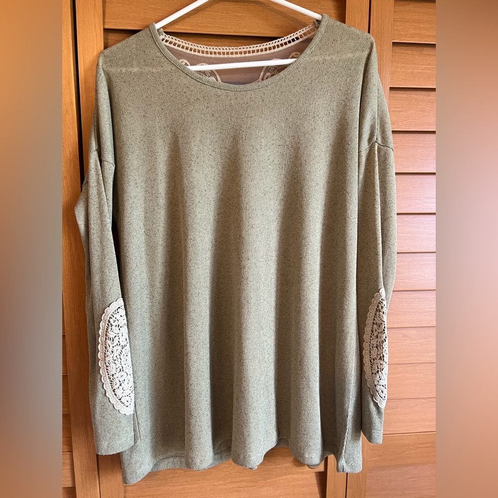 Ladies casual boho top